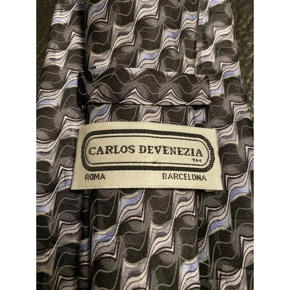 Carlos Devenezia stunning carlos